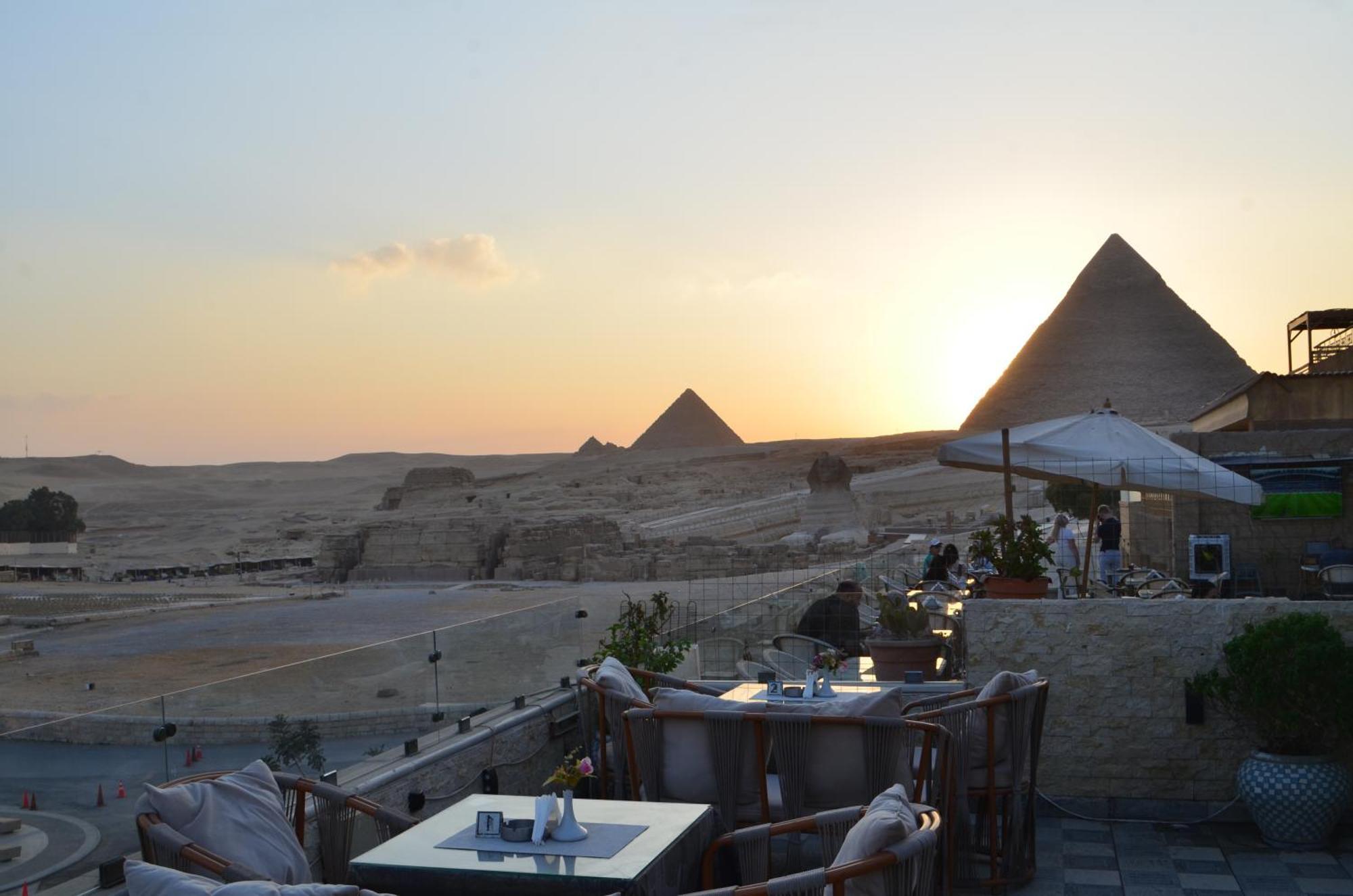 Queen Cleopatra Pyramids View Kafret el-Gabal Екстериор снимка